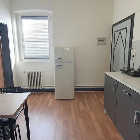 Monteurzimmer Wg *
