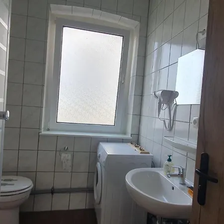 Mit 3 Zimmer, 30min Koeln Messe Bahnhof, 5min Bahnhof Zentrum * Leverkusen