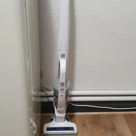 Mit 3 Zimmer, 30min Koeln Messe Bahnhof, 5min Bahnhof Zentrum Leverkusen